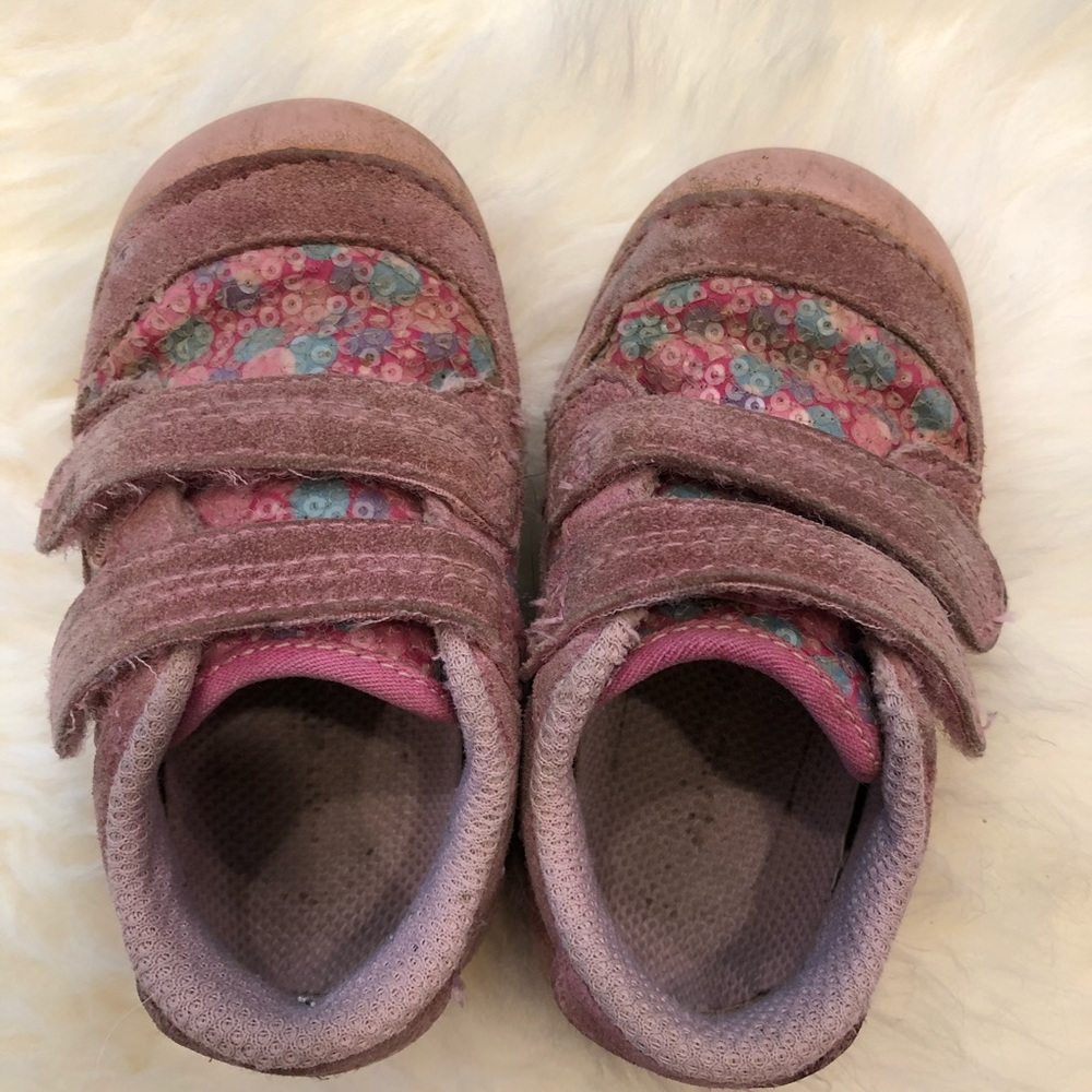 🍭HP🍭Stride Rite Suede Perla Sneakers Toddler 5 - Picture 2 of 6